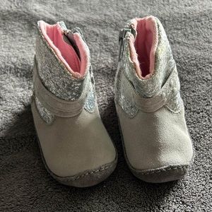 New Stride Rite Infant 1 Soft Booties